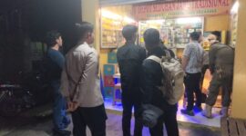 Foto : Polsek Cisoka melakukan sidak toko jamu diwilayah desa Cempaka Cisoka