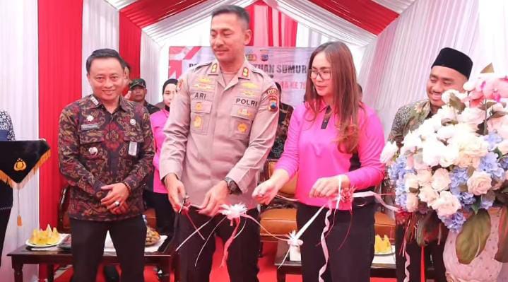 Foto : Polres Demak meresmikan sumur bor di Dukuh Pongangan, Desa Purworejo, Kecamatan Bonang, Kabupaten Demak