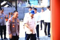 Foto : Presiden menjenguk anggota polri yang menjadi korban saat mengamankan aksi kerusuhan