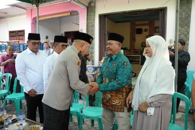 Foto : Kapolda Banten Brigjen Pol Hengki takziah ke rumah duka Andika Lutfi Falah