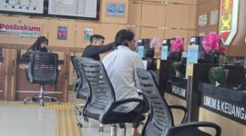 Foto : Kamarudin Simanjuntak dari Firma Hukum Victoria, mengajukan permohonan praperadilan ke Pengadilan Negeri Paringin