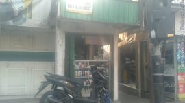 Foto : Toko berkedok kosmetik di RT.10/RW.5, Krendang, Kec. Tambora, Kota Jakarta Barat