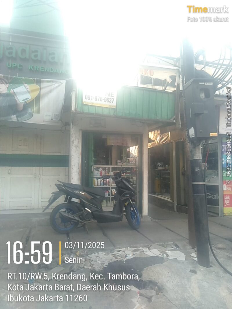 Foto : Toko berkedok kosmetik di RT.10/RW.5, Krendang, Kec. Tambora, Kota Jakarta Barat